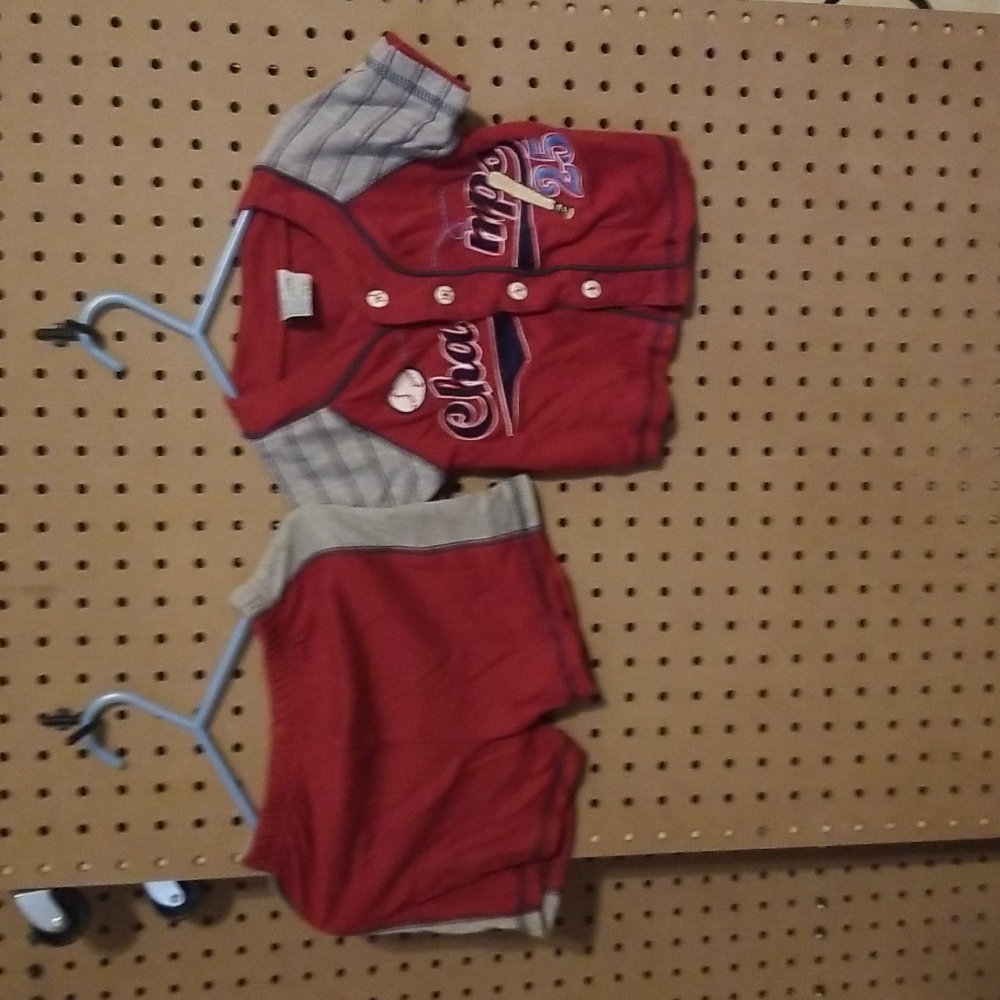 Kids clothes